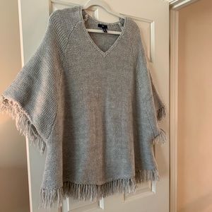 Gray GAP poncho with fringe. Size M/L worn once.